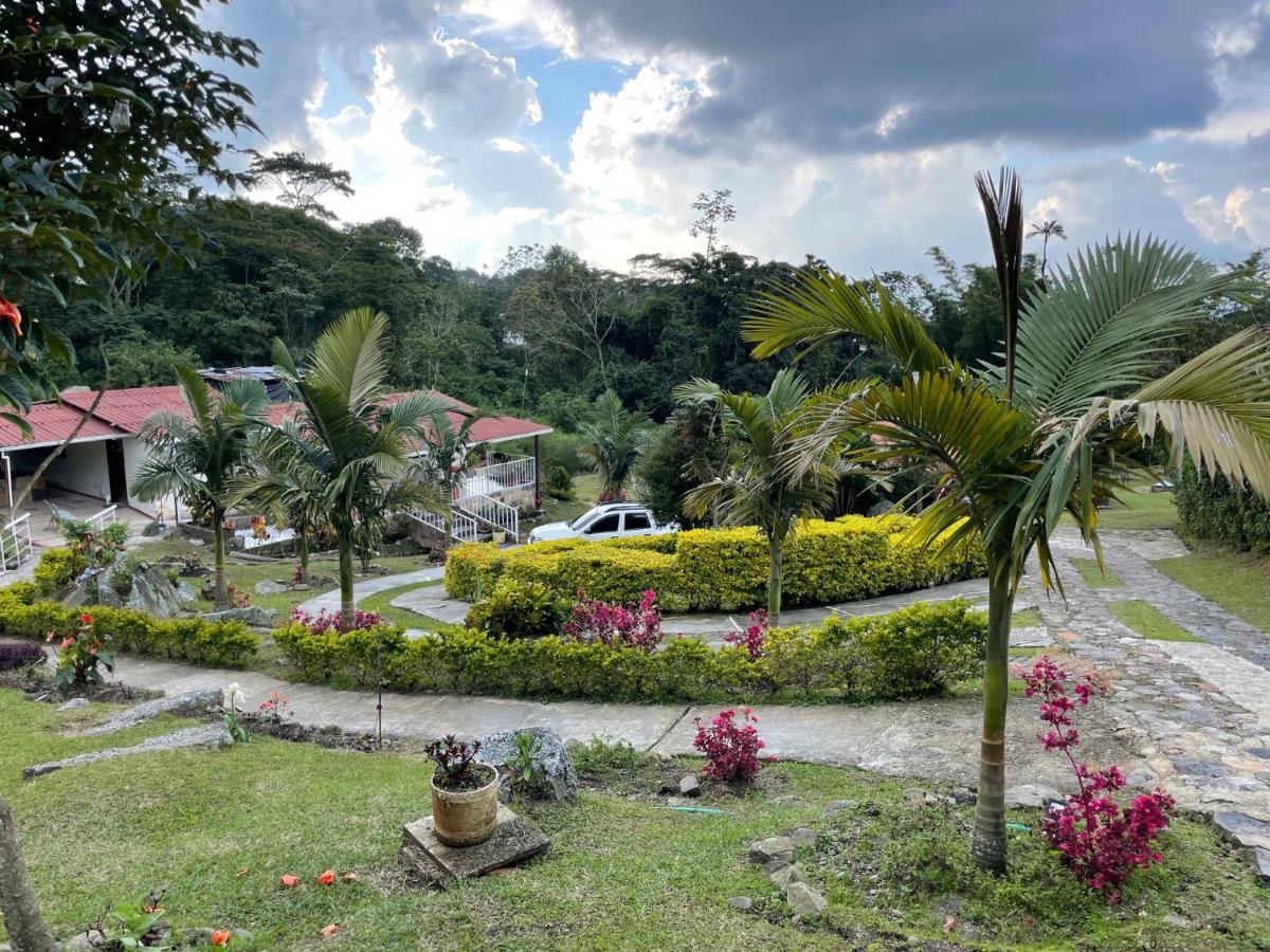 Elenita Lodge *