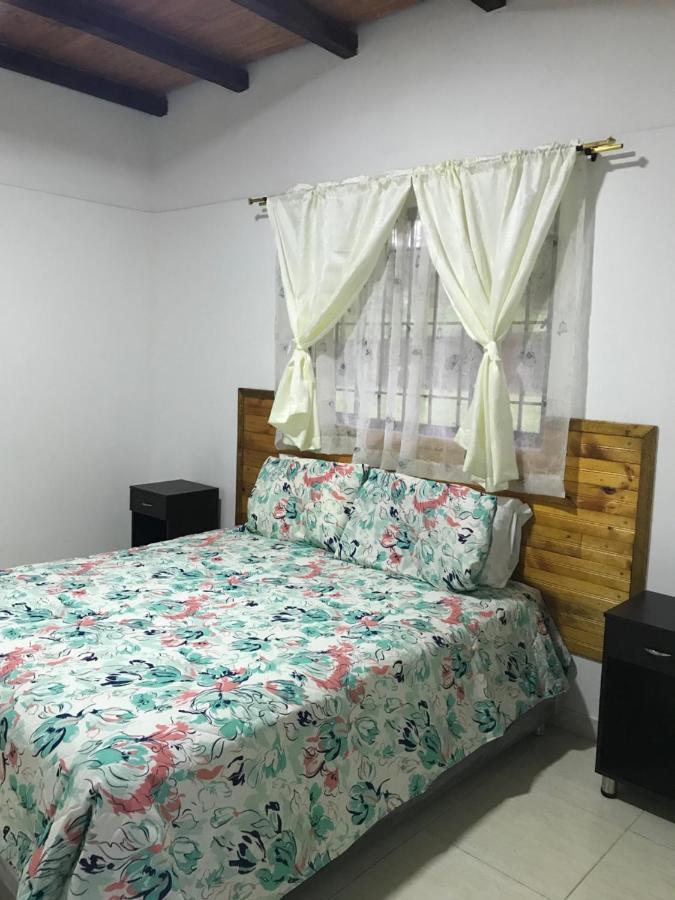 Elenita Lodge Sasaima